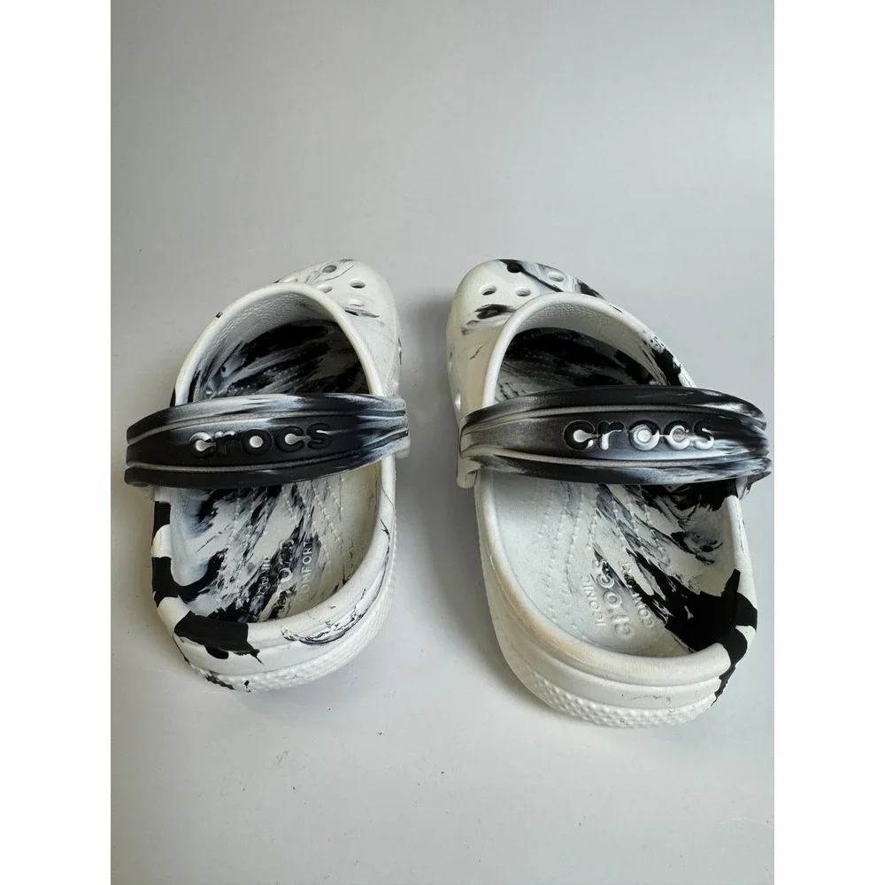 CROCS classic marbled